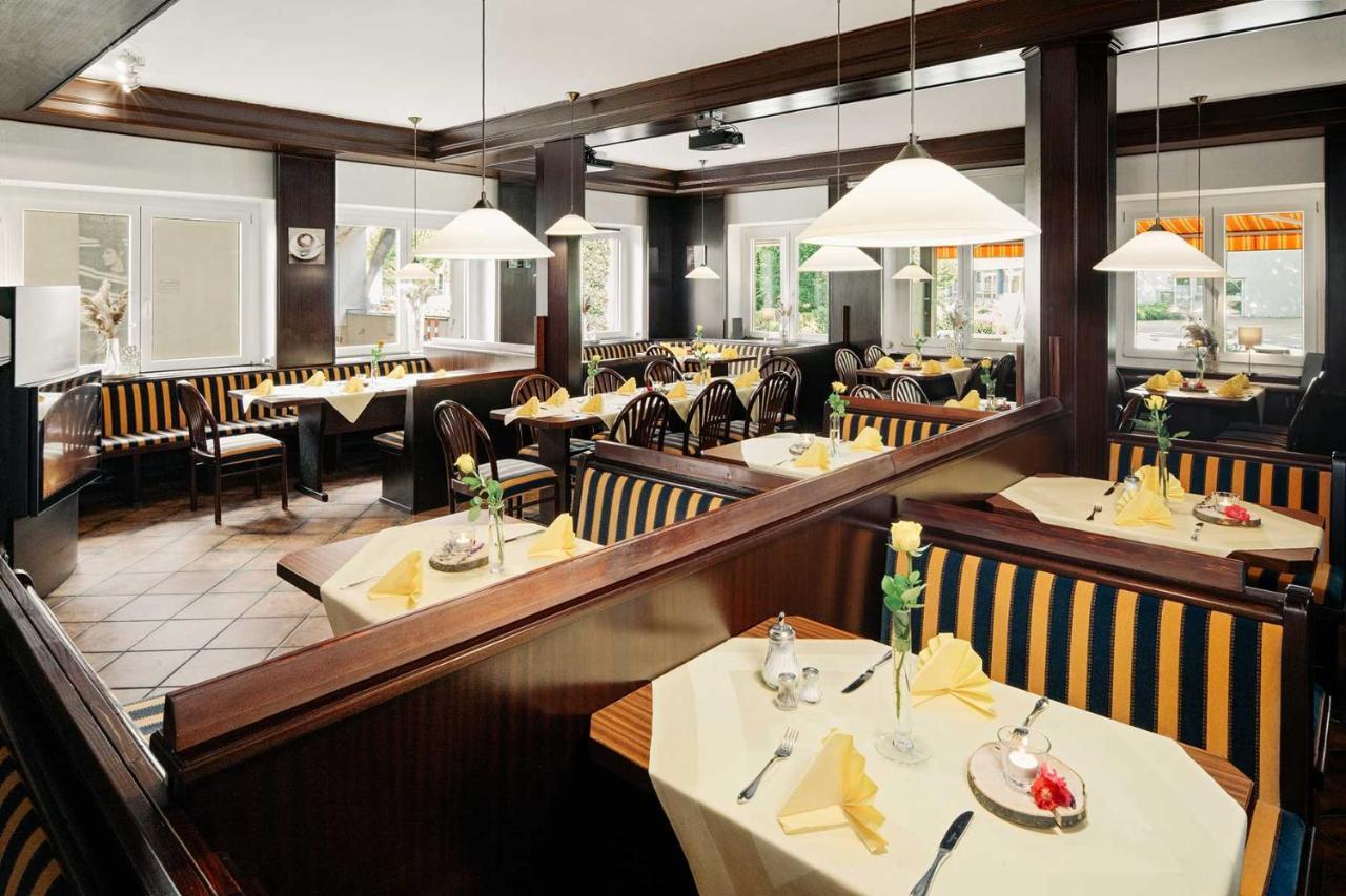Hotel Park Cafe Reichl Bad Abbach Exterior photo