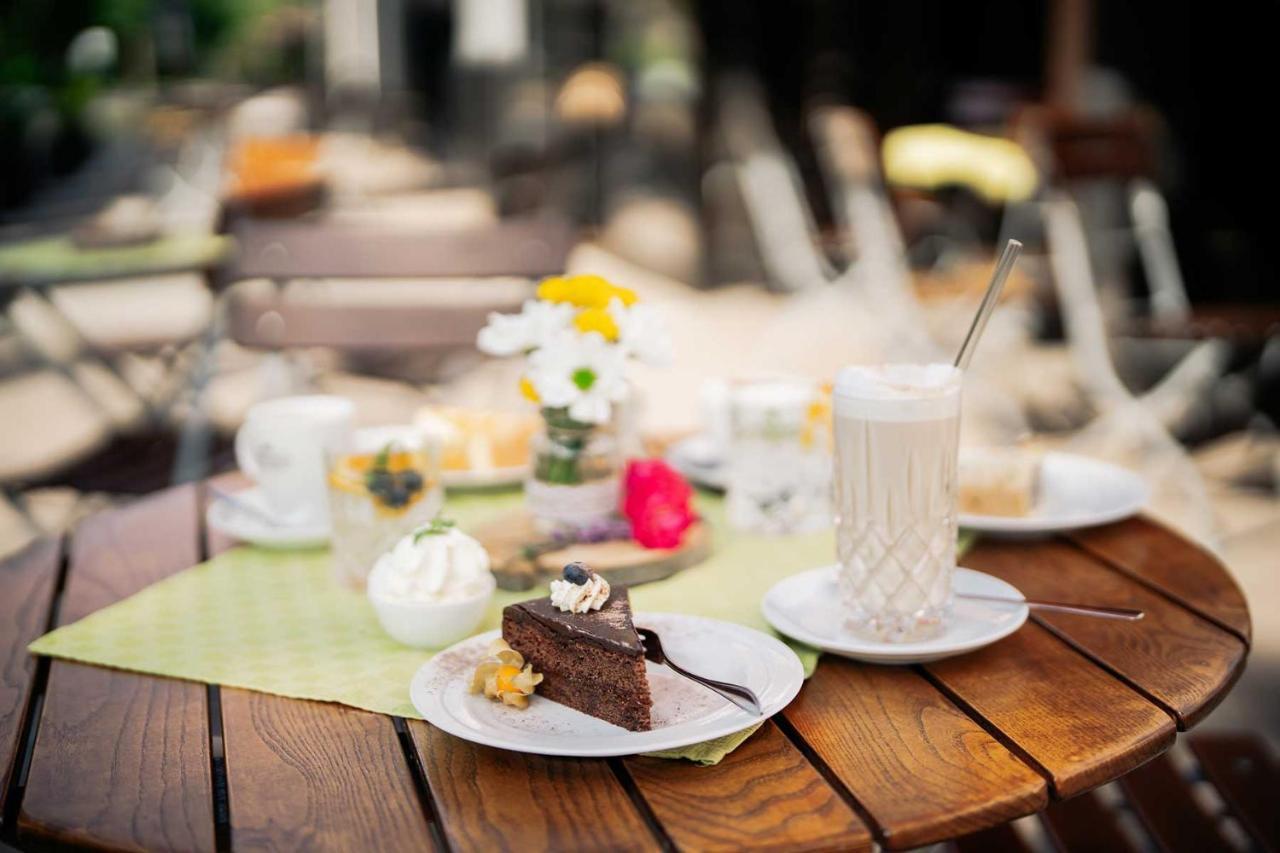 Hotel Park Cafe Reichl Bad Abbach Exterior photo